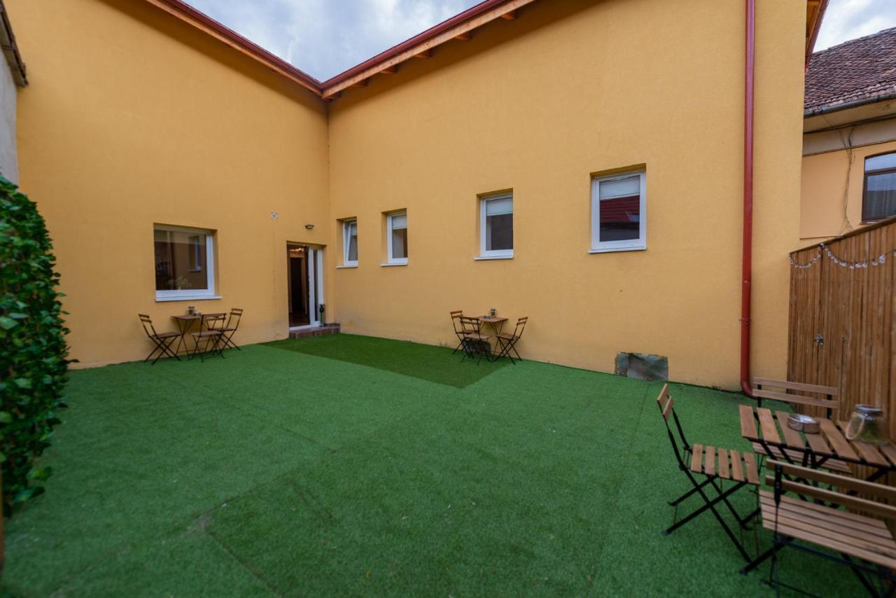Fernweh Haus Brasov Braşov Exterior foto